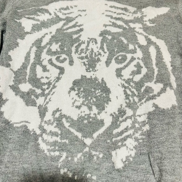 Forever 21 Tiger Face Sweater Size Small Grey - Picture 2 of 6